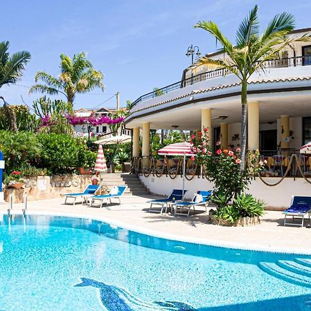 Hotel L'Ancora Capo Vaticano Exterior photo