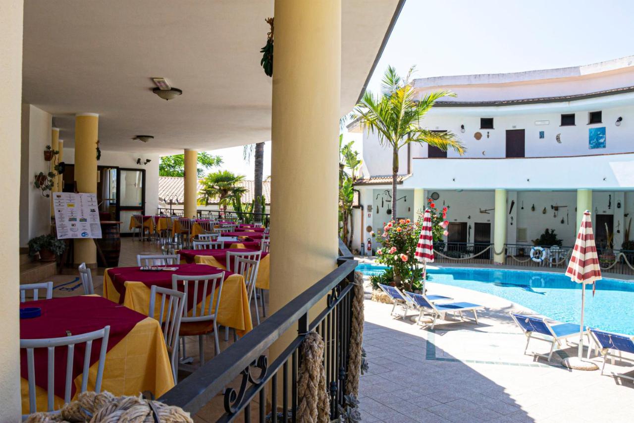 Hotel L'Ancora Capo Vaticano Exterior photo