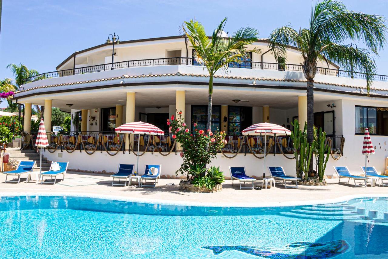 Hotel L'Ancora Capo Vaticano Exterior photo