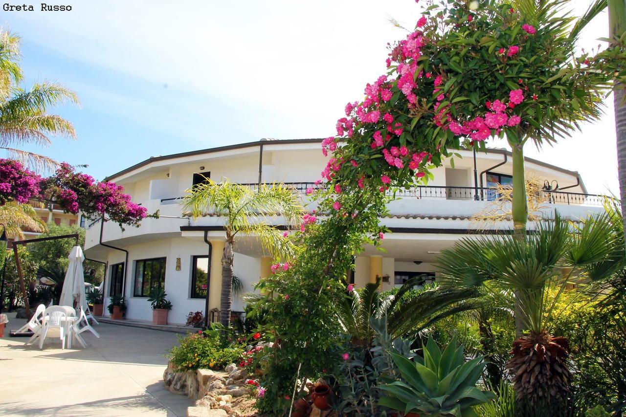 Hotel L'Ancora Capo Vaticano Exterior photo